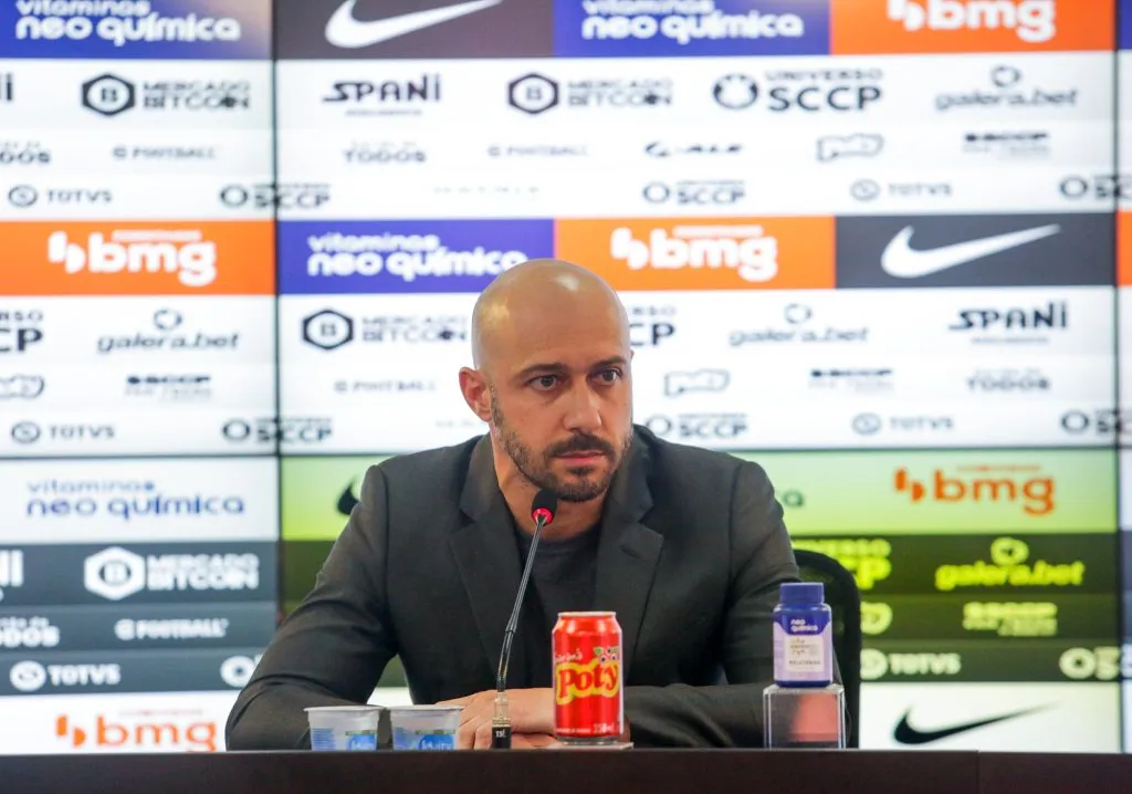 Alessandro explodiu na Arena do Grêmio, o dirigente levou um gancho mais pesado que o de Duílio – Foto: Agência Corinthians – Rodrigo Coca