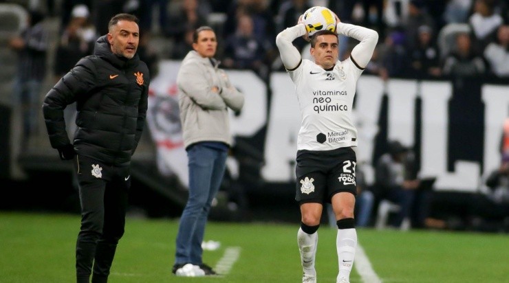 Foto: Rodrigo Coca/Agência Corinthians - Fagner caiu muito de rendimento com Vítor Pereira.