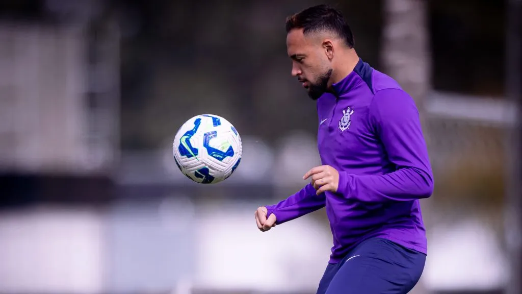 Maycon em treino no CT Joaquim Grava – Foto: Agência Corinthians – Rodrigo Coca