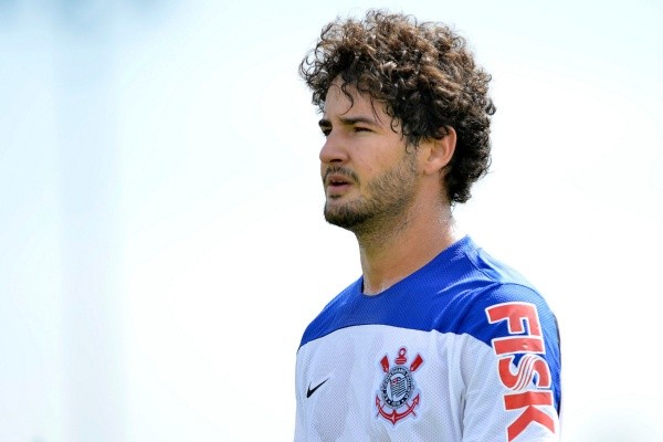 Foto: Mauro Horita/AGIF – Pato não é alvo do Timão