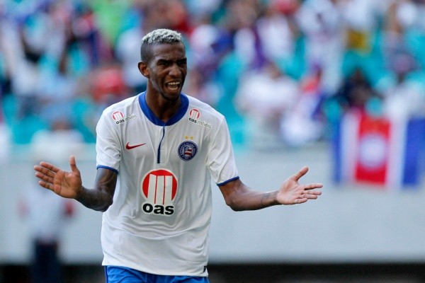 Foto:Felipe Oliveira/AGIF | Talisca despontou no Bahia