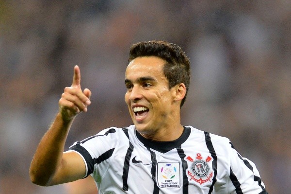 Foto: Mauro Horita/AGIF – Jadson “cobrou” Fagner de títulos no Corinthians em 2023