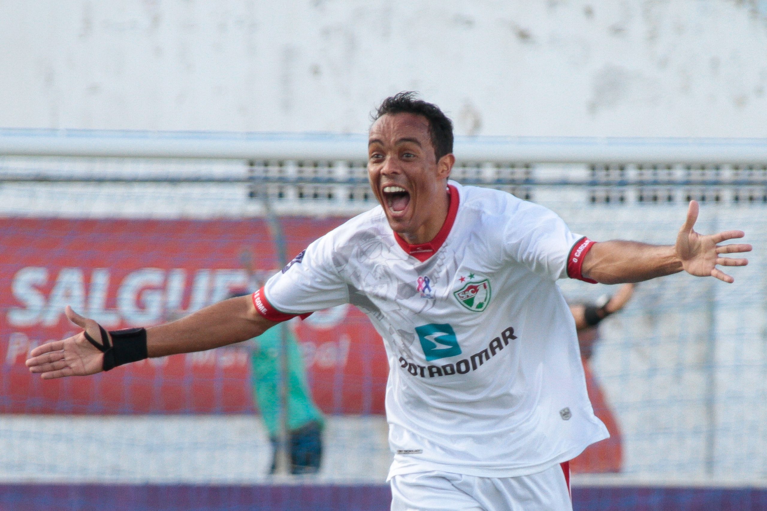Agif/Bobby Fabisak/JC Imagem – Lucio não quis ir ao Flamengo
