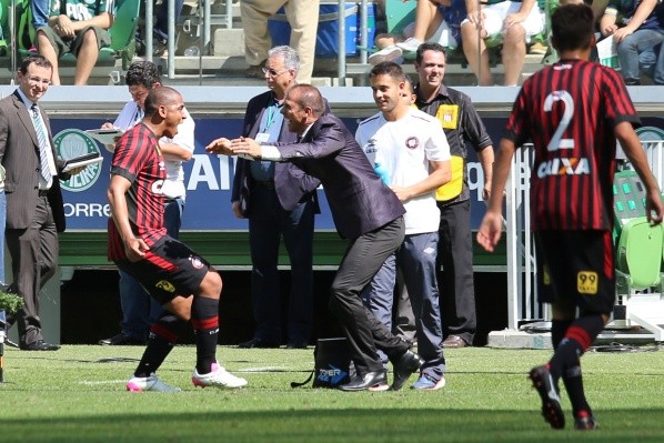 Foto: Robson Mafra/AGIF