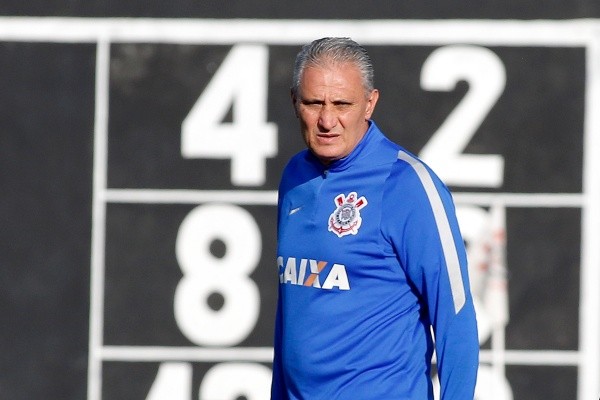 Foto: Daniel Vorley/AGIF – Tite é um histórico treinador do Corinthians e hoje está na seleção brasileira