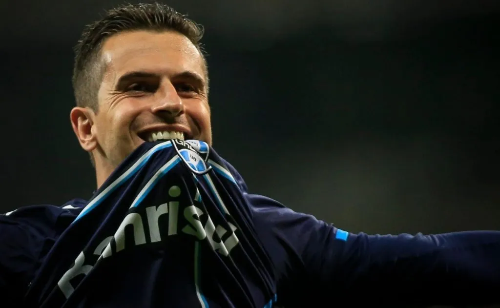 Marcelo Grohe, ex-Grêmio, chegou a ter salários acertados em 2024 com o Santos – Foto: Thomas Santos/AGIF