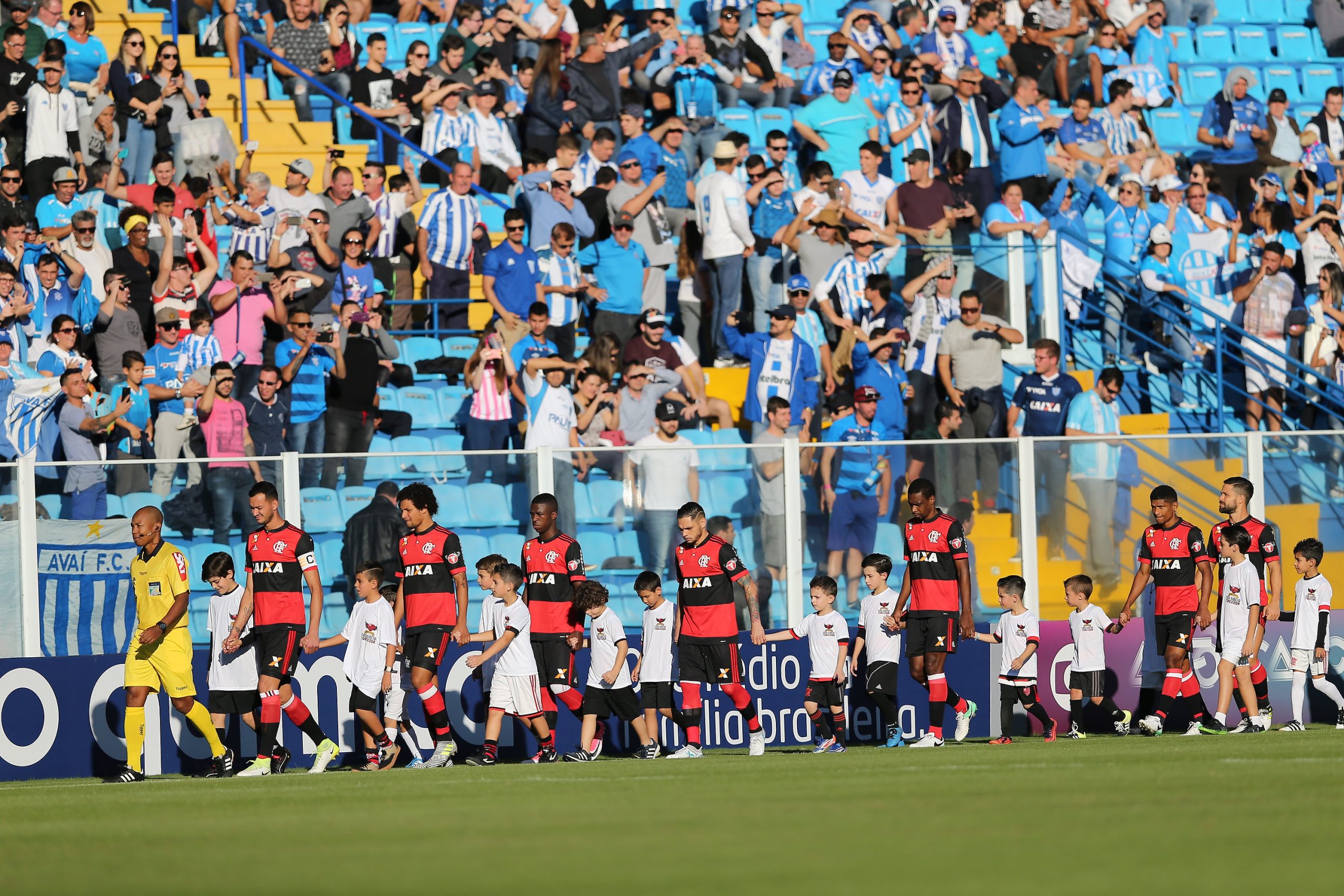Agif/Cristiano Andujar – É alta a procura por ingressos para o jogo do Flamengo na Ressacada