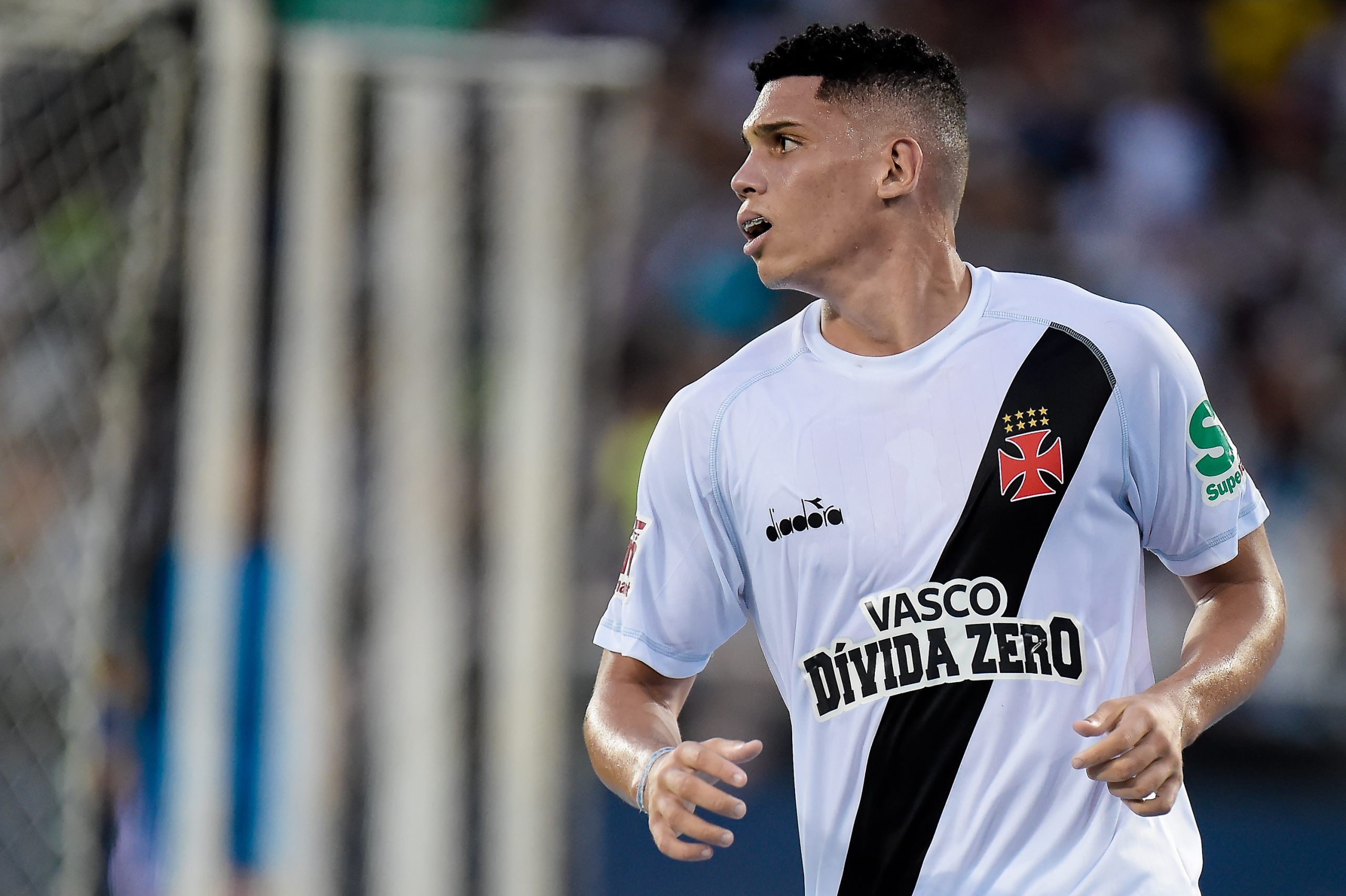 Foto: Thiago Ribeiro/AGIF – Revelado pelo Vasco, Paulinho defende o Bayer Leverkusen