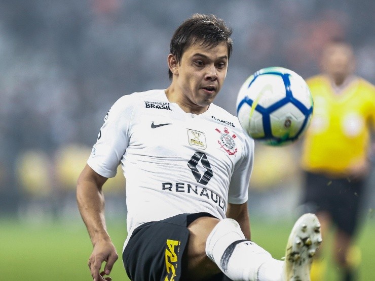 Marcello Zambrana/AGIF – Romero atuando pelo Corinthians