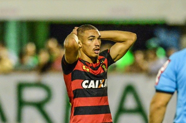 Foto: Ricardo Luis Artifon/AGIF – Adryelson tem contrato com o Sport até 2023 e está emprestado a clube dos Emirados Árabes