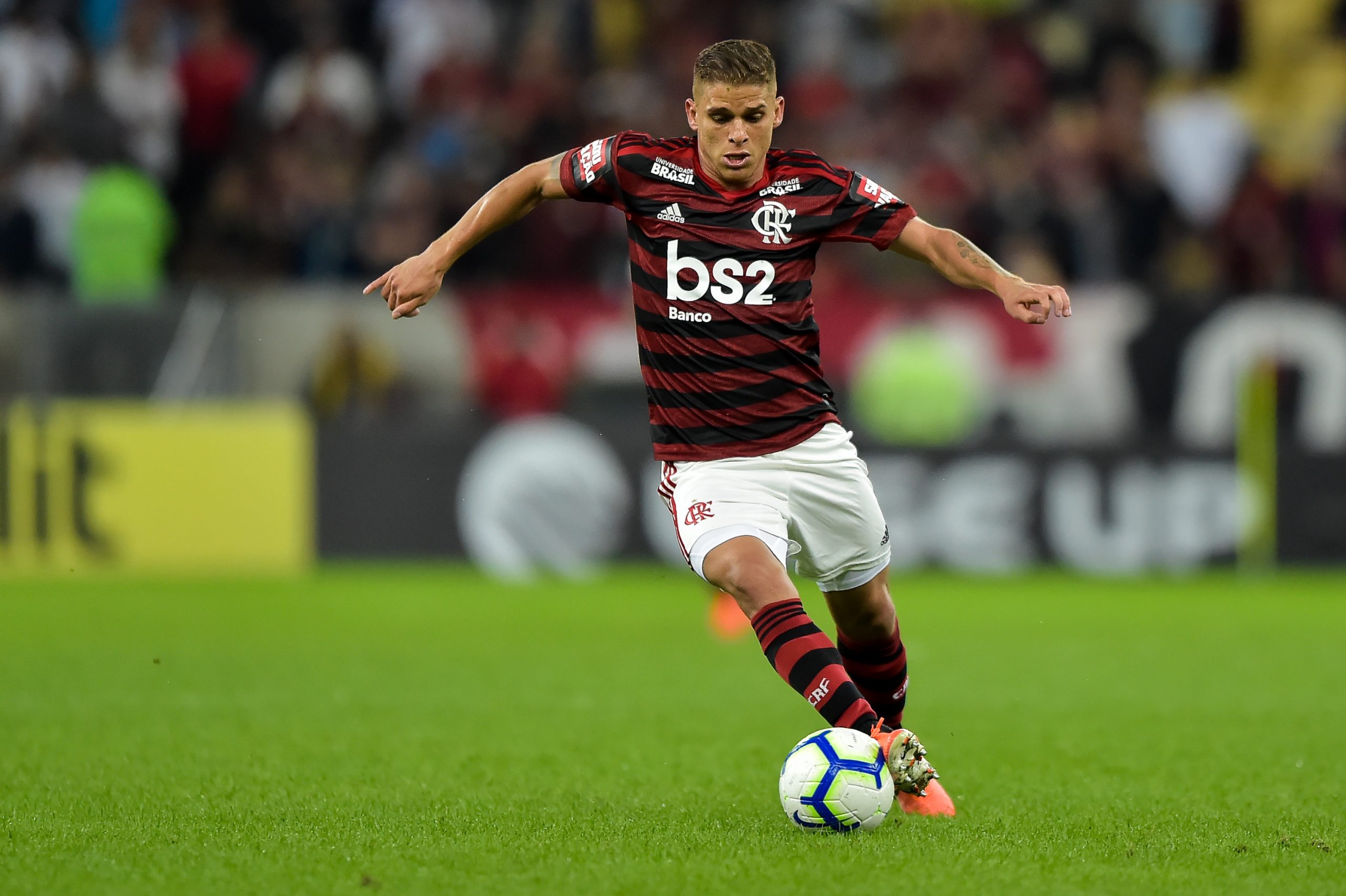 Foto: Thiago Ribeiro/AGIF – Cuellar é pedido da Nação em 2023
