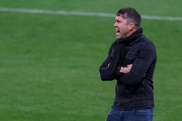 Foto: Marcello Zambrana/AGIF – Eduardo Coudet, ex-Inter, está livre no mercado e o Corinthians observa sua situação