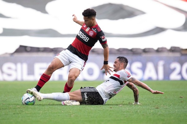 Foto: Jorge Rodrigues/AGIF | João Gomes é alvo do São Paulo