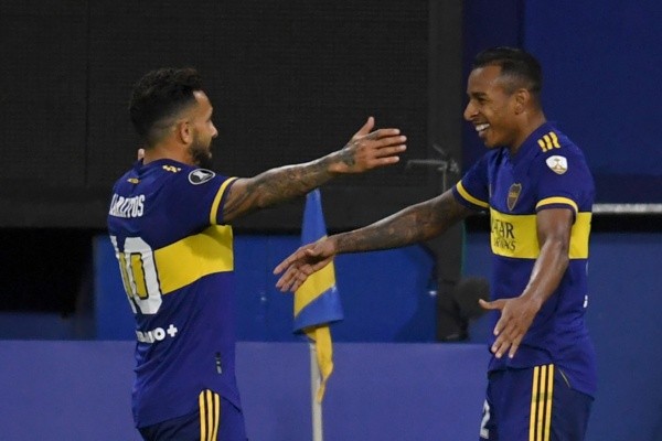 Foto: FotoBaires/AGIF – Tevez está sem entrar em campo desde maio de 2021