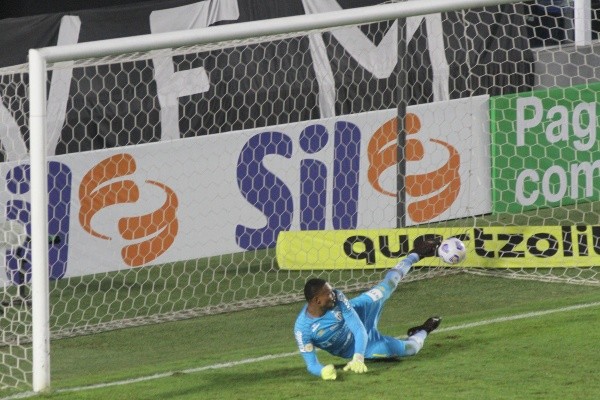 Foto: Fernanda Luz/AGIF – Goleiro era o titular do Santos durante a Libertadores de 2020