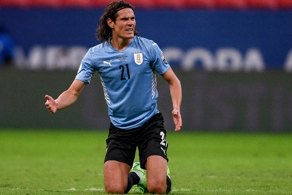 Foto: Mateus Bonomi/AGIF – Cavani está de saída do Manchester United e tem dois possíveis destinos