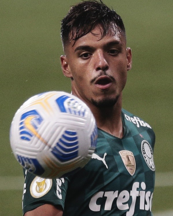 Foto: Ettore Chiereguini / AGIF – Gabriel Menino está no radar do América-MG