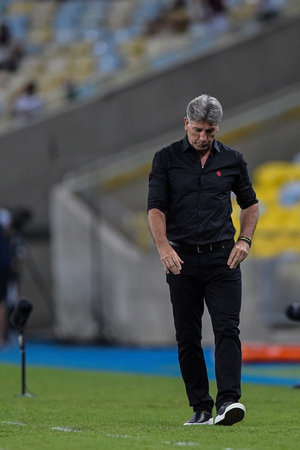 Renato admite dificuldade em levar o Brasileiro depois de últimos resultados