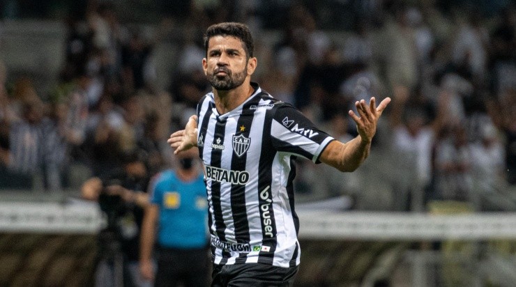 Foto: Alessandra Torres/AGIF - O centroavante rescindiu recentemente seu contrato com o Atlético-MG