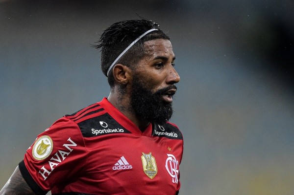 Foto: Thiago Ribeiro/AGIF – Rodinei pode deixar o Mengão em 2022
