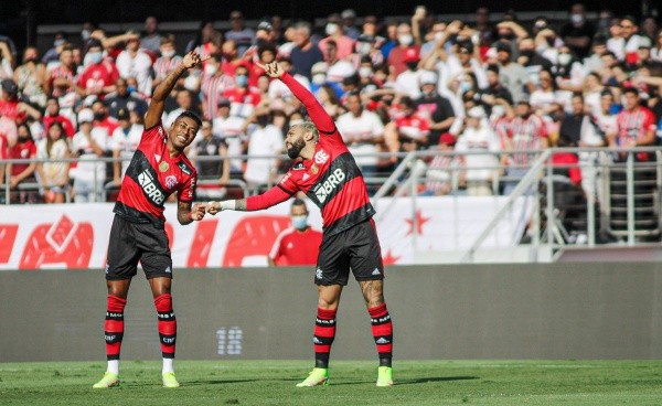 Foto:Guilherme Drovas/AGIF | Bruno Henrique deve ser titular no ataque