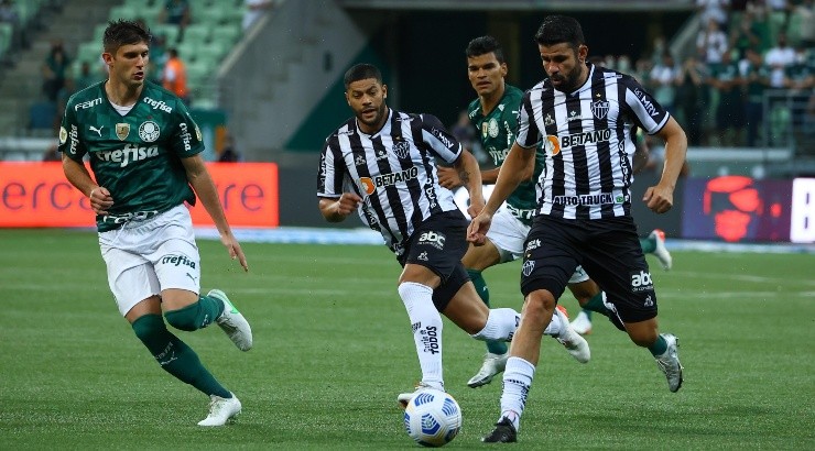 Foto: Marcello Zambrana/AGIF - Centroavante atuou ao lado de Hulk e fez 5 gols em 18 jogos.