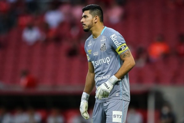 Pedro H. Tesch/AGIF/ João Paulo goleiro do Santos. 