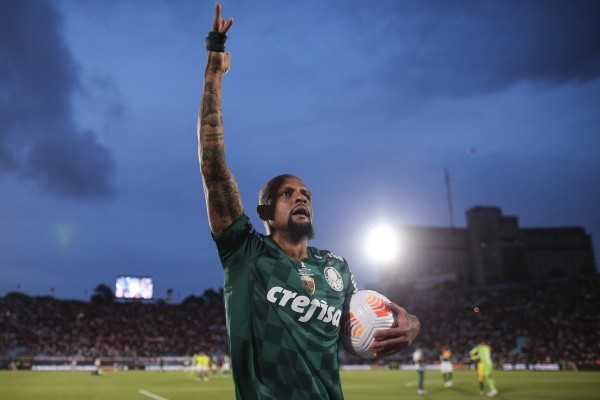 Foto: Ettore Chiereguini/AGIF | Felipe Melo não dispensou provocações aos jogadores do Flamengo
