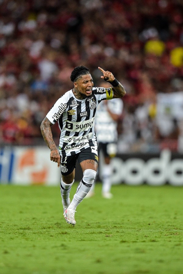 Foto:Thiago Ribeiro/AGIF | Marinho pelo Santos