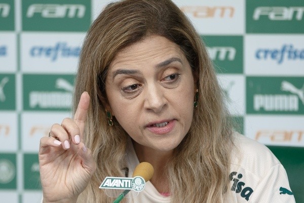 Leila Pereira foi a primeira mulher a presidir um clube campeão continental na América do Sul (Foto: Ettore Chiereguini/AGIF)