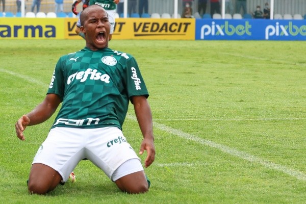 (Foto: Marcello Zambrana/AGIF) Endrick fala do seu futuro no Palmeiras