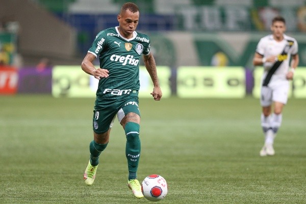 (( Foto: Marcello Zambrana/AGIF) Breno Lopes não descarta sau saída do Palmeiras