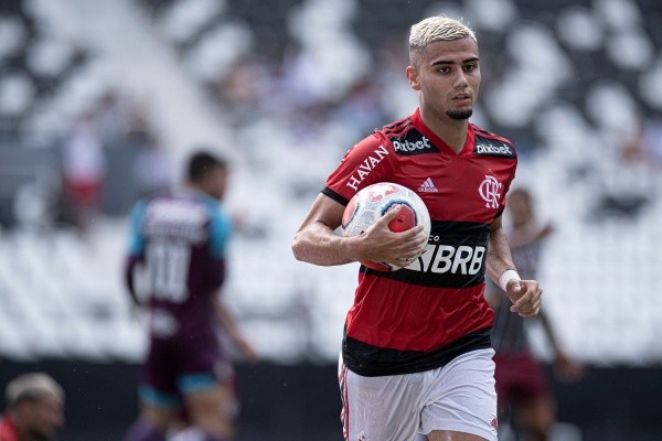 Foto:Jorge Rodrigues/AGIF | Andreas reclama de jogo pegado entre Madureira x Flamengo