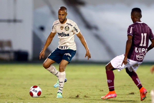 Agif/Thiago Calil – Mayke busca versatilidade no Palmeiras