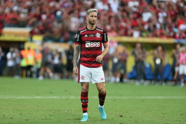 Foto:Gil Gomes/AGIF | Diego pede paciência com Léo Pereira