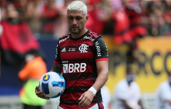 Foto: Gil Gomes/AGIF – Casimiro recomendou que Textor compre Arrascaeta