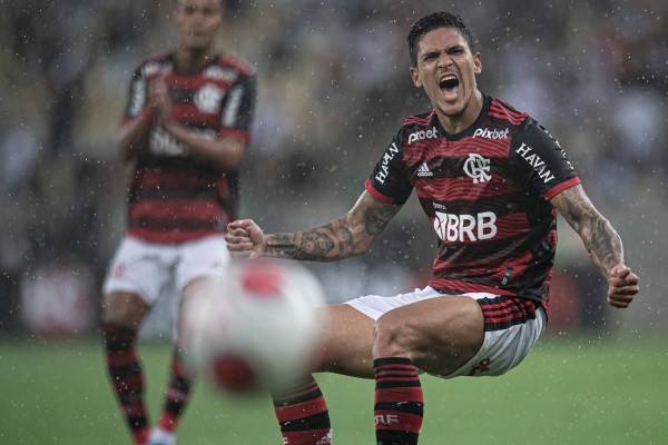 Foto: Jorge Rodrigues/AGIF – Pedro tem contrato até o fim de 2025 e multa em 60 milhões de euros para clubes do exterior