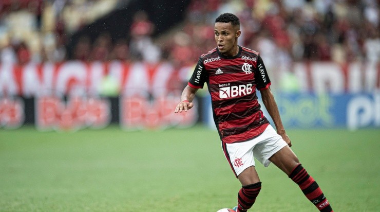 Lázaro será o substituto de Bruno Henrique nos próximos jogos do Flamengo. Foto:Jorge Rodrigues/AGIF