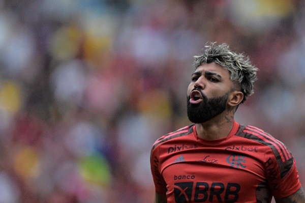 Foto: Thiago Ribeiro/AGIF – Gabigol é um que vai representar lideranças do elenco em reunião com membros de organizada