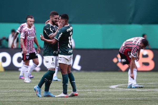  Foto: Ettore Chiereguini/AGIF | Zé Rafael garantiu o placar de 2x0 para o Palmeiras no primeiro tempo