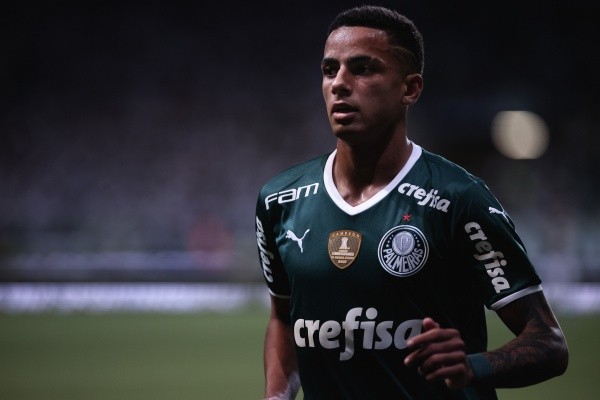Foto: Ettore Chiereguini/AGIF – Giovani está no radar do Ajax e pode deixar o Verdão no meio do ano