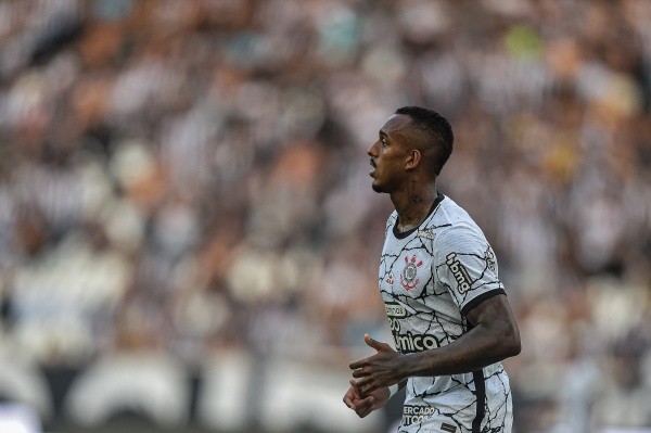 (Foto: Thiago Ribeiro/AGIF)