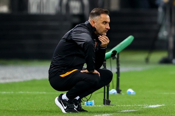 Foto: (Marcello Zambrana/AGIF) - Vítor Pereira espera contar com Jô no decorrer da temporada