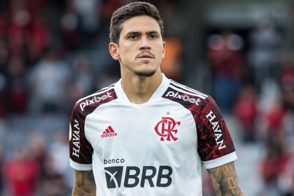 Foto: Robson Mafra/AGIF – Pedro é dúvida para clássico diante do Botafogo no domingo (08)