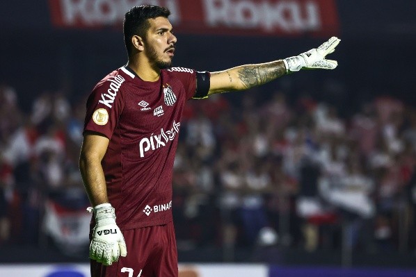 Foto:Marcello Zambrana/AGIF | JP foi cirurgico em bastidores do Santos