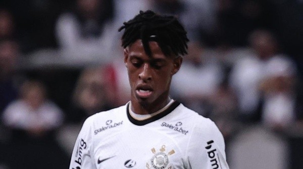 Robson Bambu não fica no Corinthians  - Foto: Ettore Chiereguini/AGIF