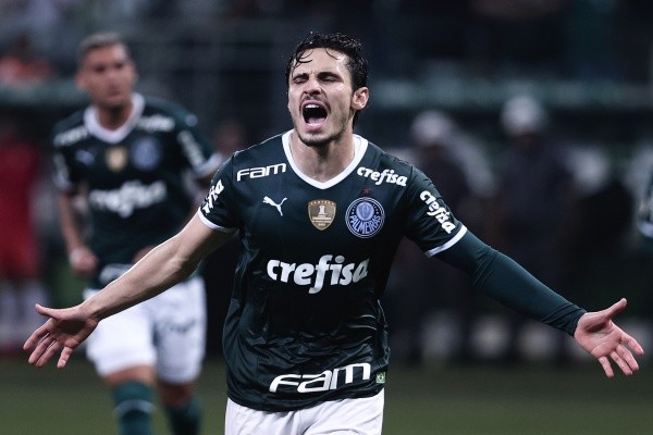 Foto: Ettore Chiereguini/AGIF – Raphael Veiga chega ao seu 18º gol na temporada