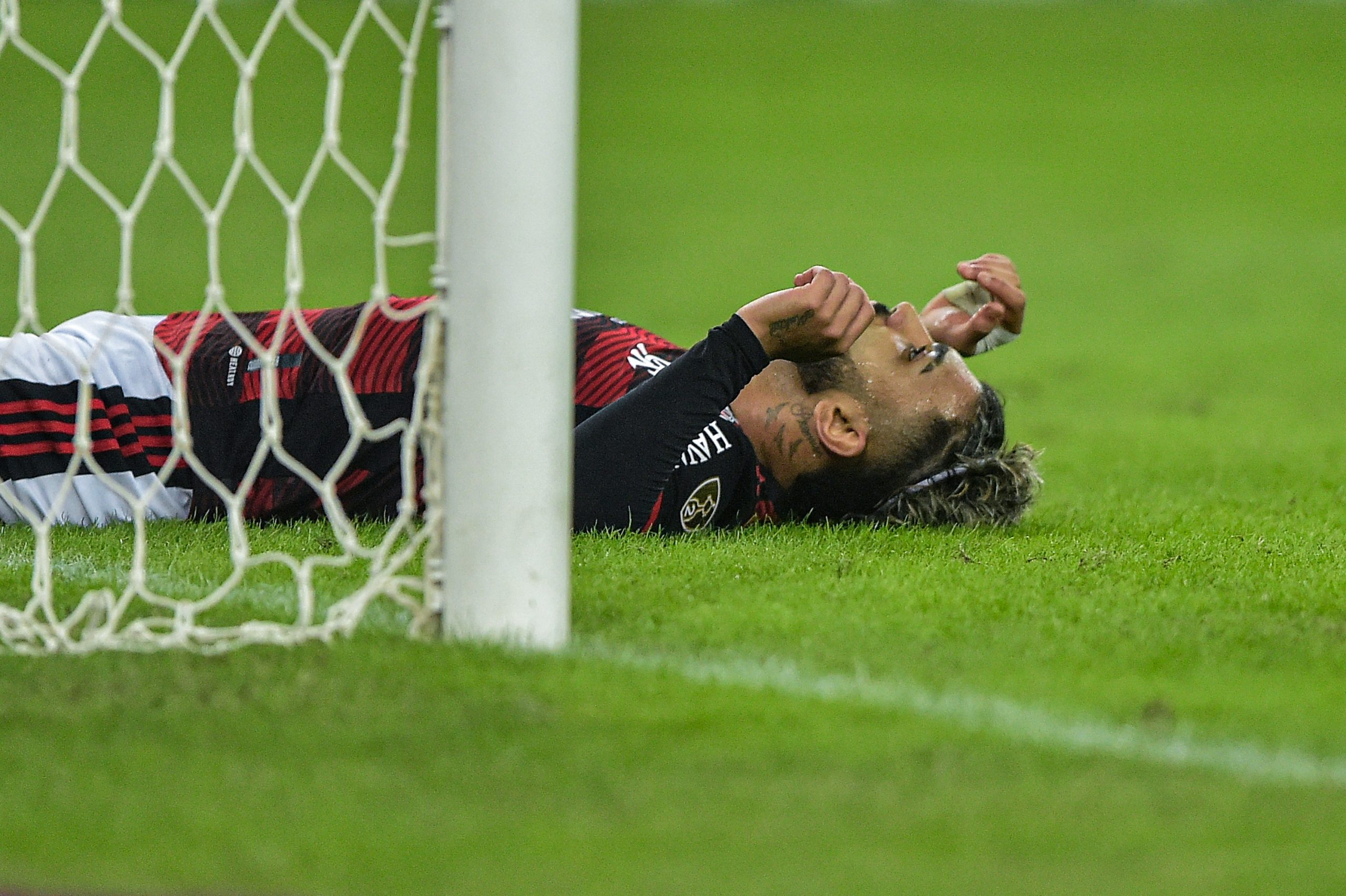 (Foto: Thiago Ribeiro/AGIF)