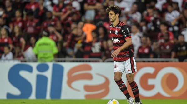 Rodrigo Caio está agradando VP - Foto: Thiago Ribeiro/AGIF