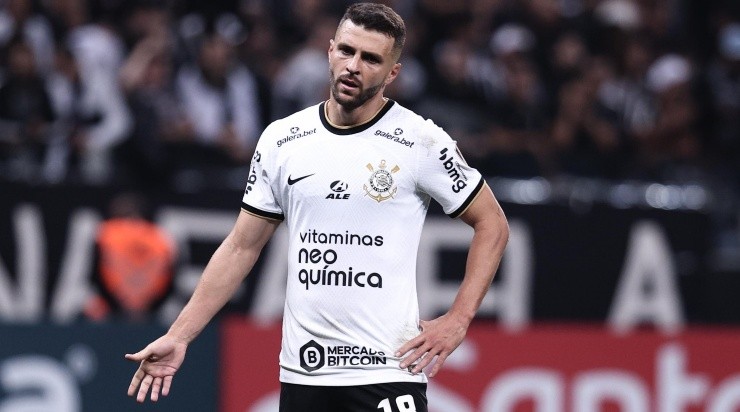 Ettore Chiereguini/AGIF - Junior Moraes no Corinthians. 